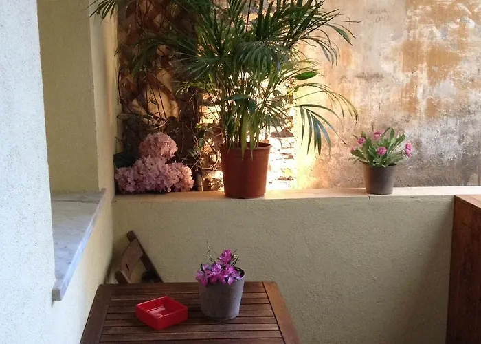 Couette-café Regola