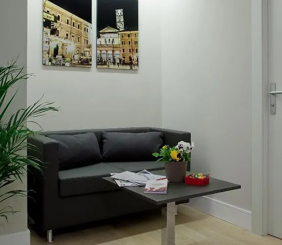 Regola 4* Rome